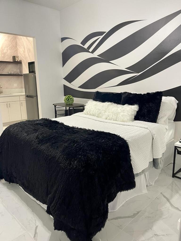 Cozy Studio, Prime Location, Remodeled, 1 Parking West Palm Beach Exterior foto